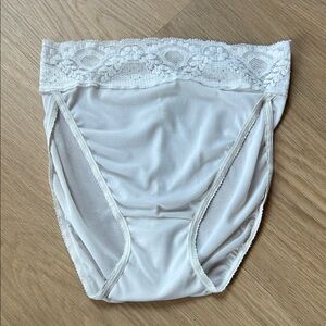 Vintage Bali High Cut Lace Trim Panty